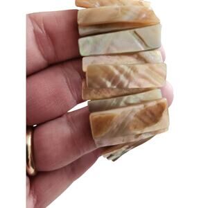 Natural Shell Tile Stretch Bracelet Neutral Cream Beige Beachy Boho